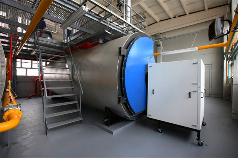 其中建于上世纪50年代建厂初期的6-7线低压蒸汽管线问题最为突出