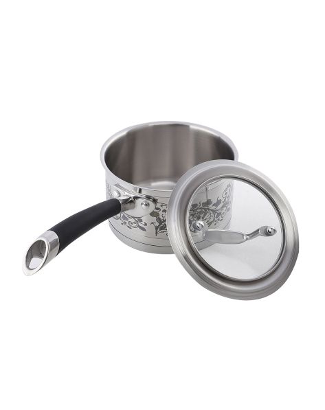 彼时的俄国凭借如此强大的武力在欧亚大陆持续扩张：1840年的俄国虽尚未吞并中国外东北、中亚等地