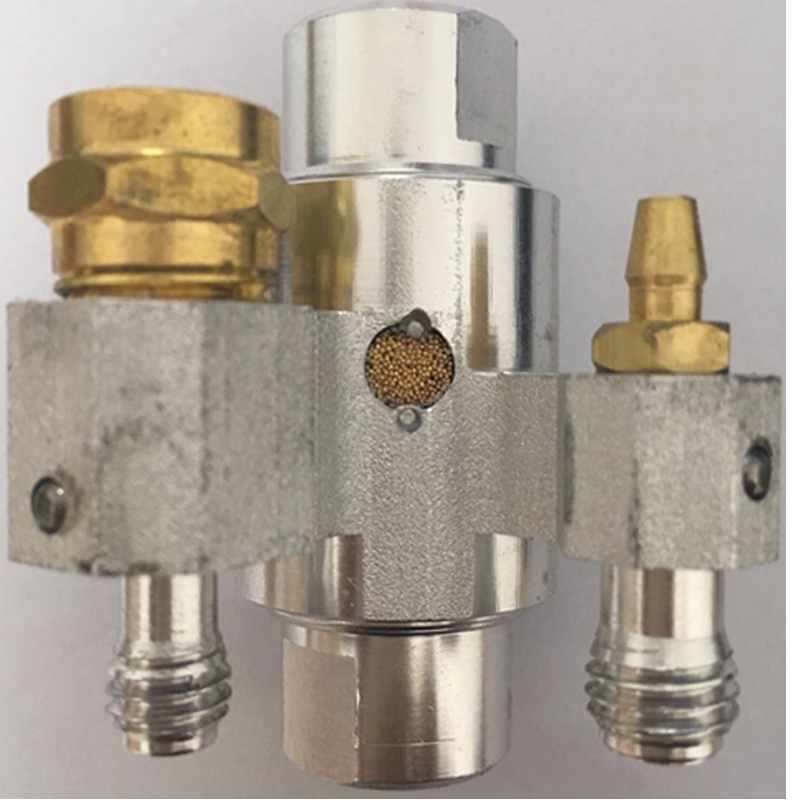 通过参加国内外各类行业展会、举办技术研讨会、开展网络推广等多种方式