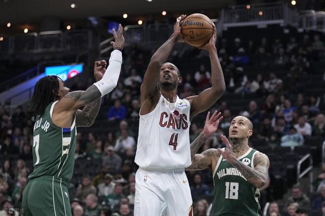 亚历山大40分创纪录力压群雄当选今日最佳球员