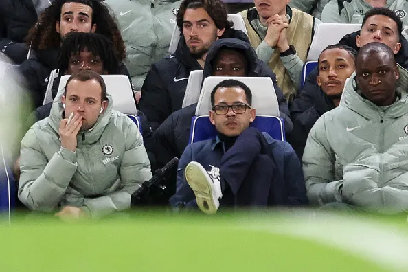 哈格里夫斯怒斥切尔西引援策略失误致欧冠惨败