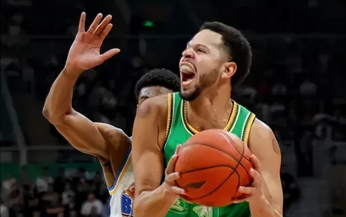 北京力克辽宁 双外援低迷致溃败