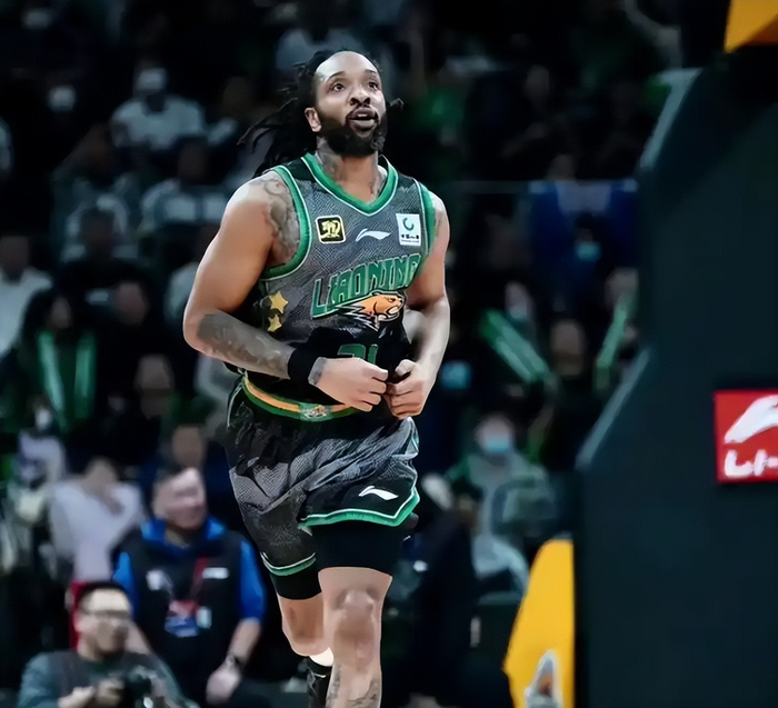 北京力克辽宁 双外援低迷致溃败