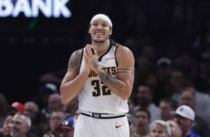 戈登季后赛关键作用：掘金三核体系不可或缺