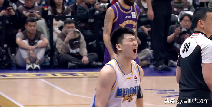 北汽客场大胜北控复仇成功 德比战4连胜锁定季后